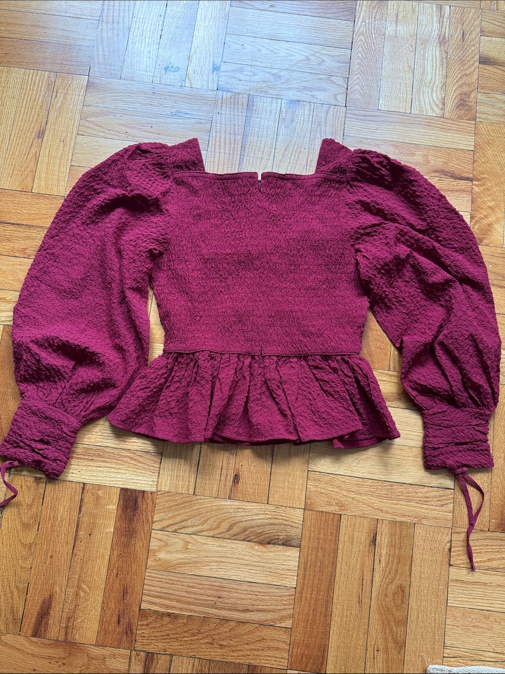 Sea Raspberry Textured Peplum Crop Top - Picture 3 of 3